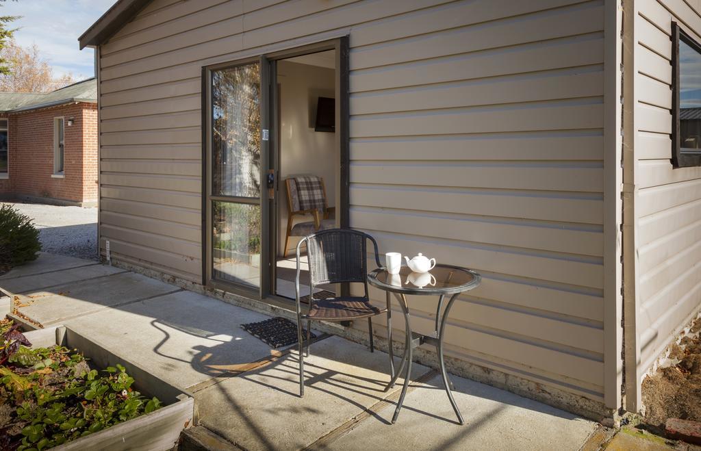 Trout 'N' Trail B&B Ranfurly Exterior photo